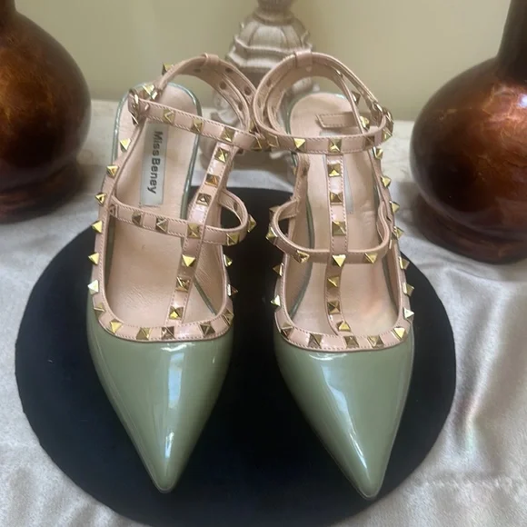 Miss Beney | Shoes | Stunning Studded Stiletto Beautiful  display picture 3
